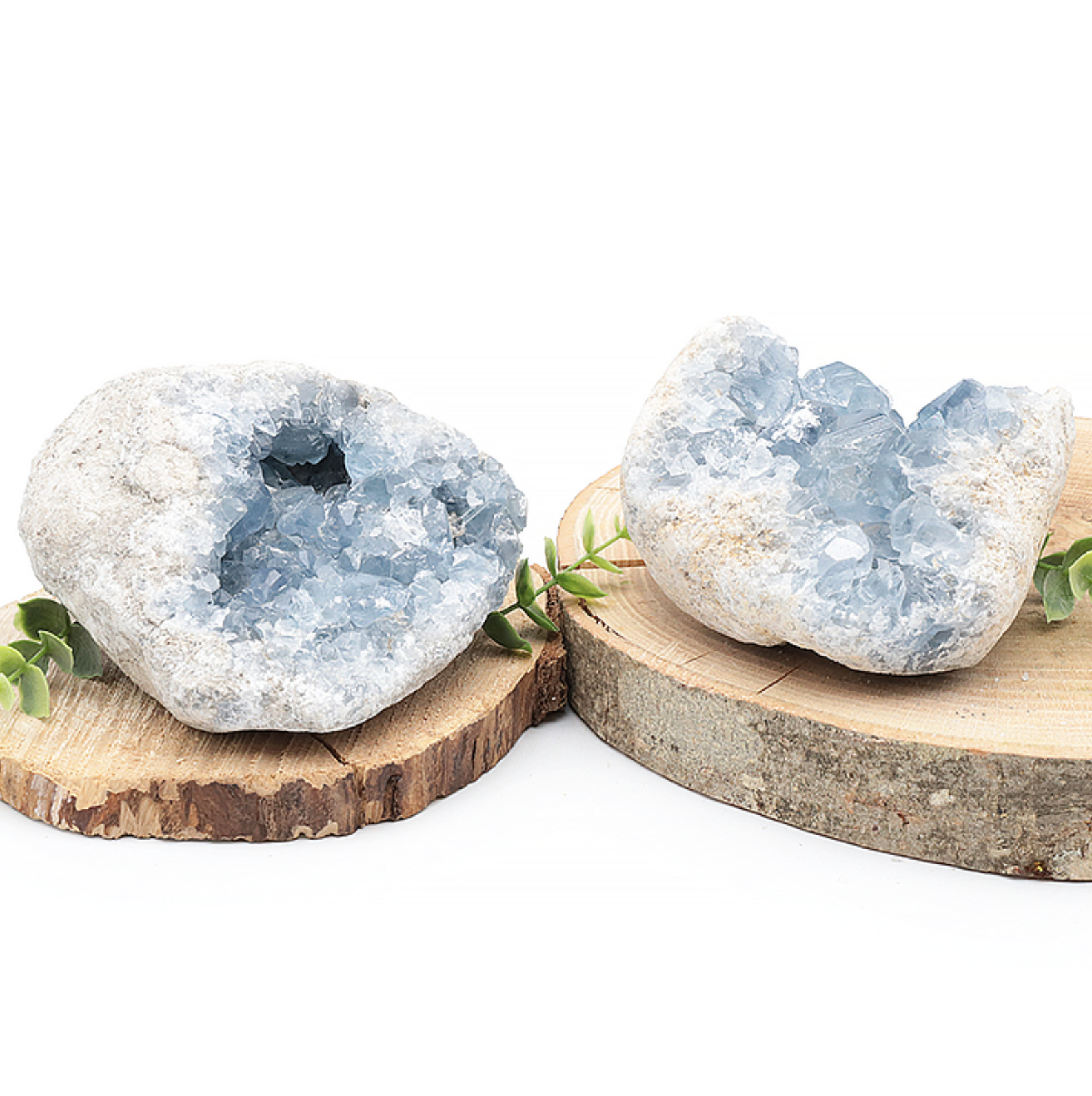 GÉODE CÉLESTINE AA (1000 À 2000G) (LOT 3KG)