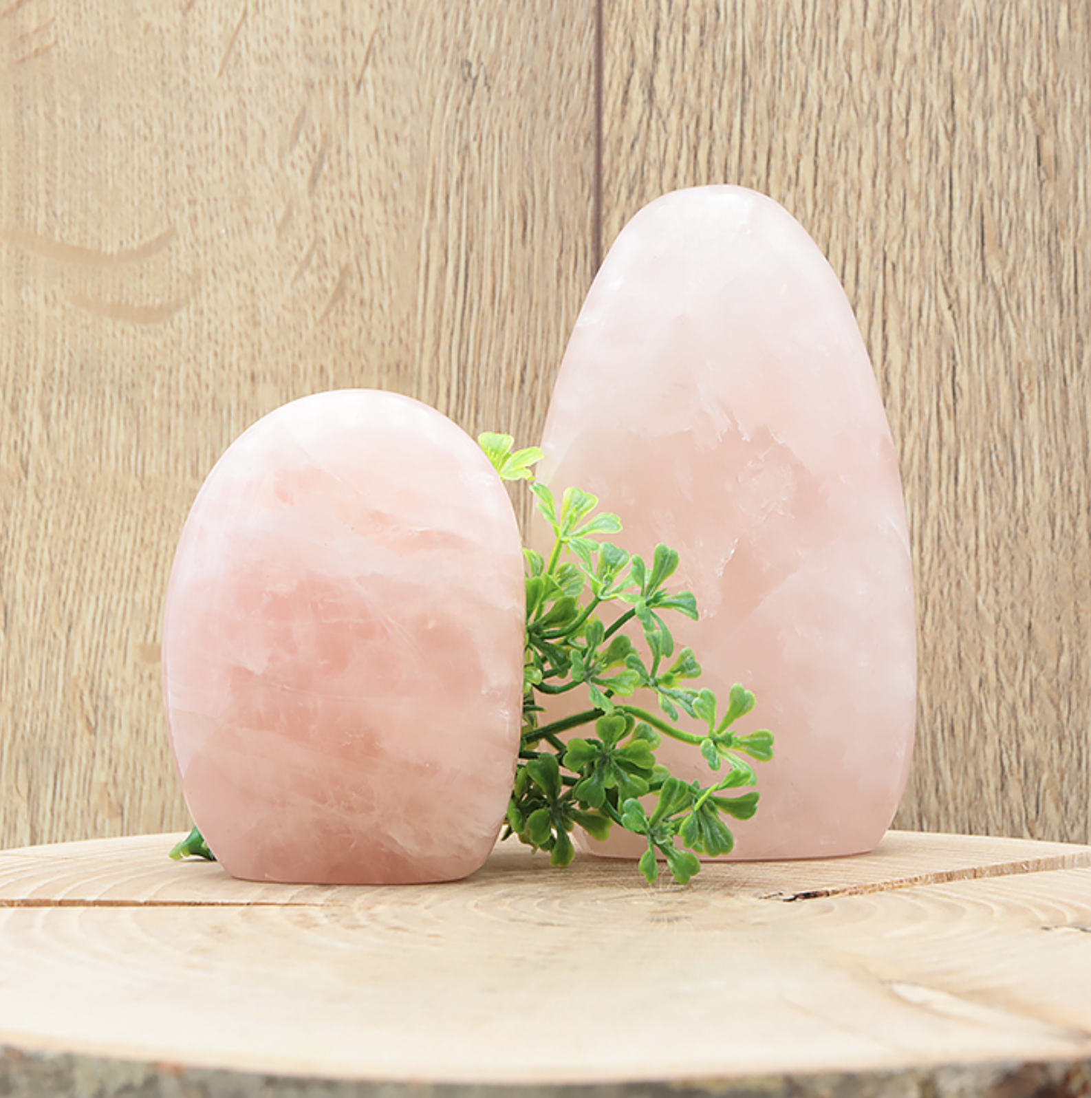 FORME LIBRE QUARTZ ROSE MADAGASCAR A 1 PIÈCE