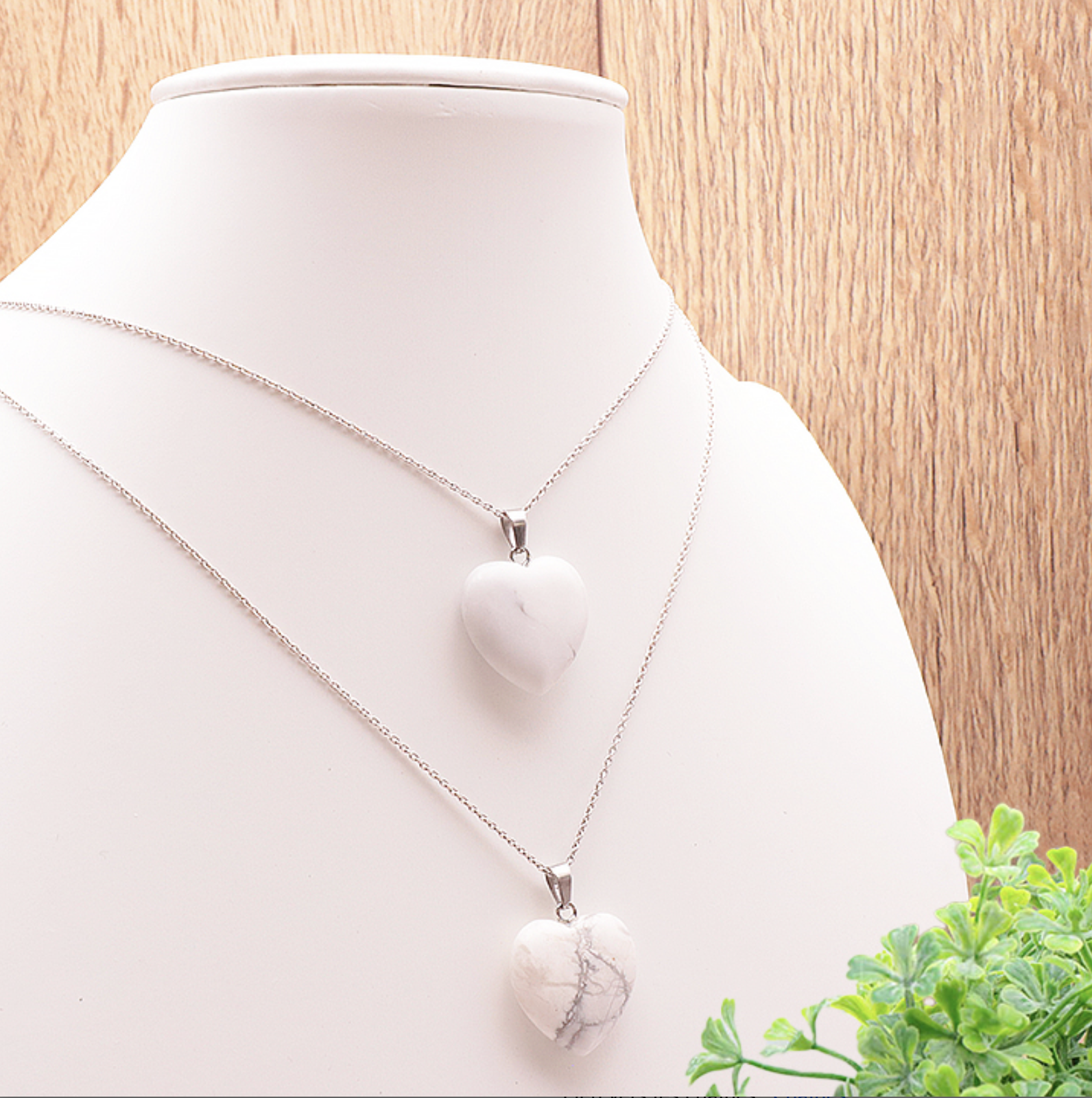 PENDENTIF COEUR 20MM HOWLITE BLANCHE A