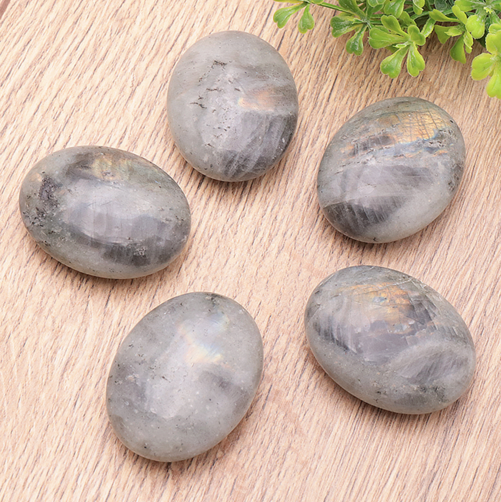 GALET 45MM LABRADORITE A