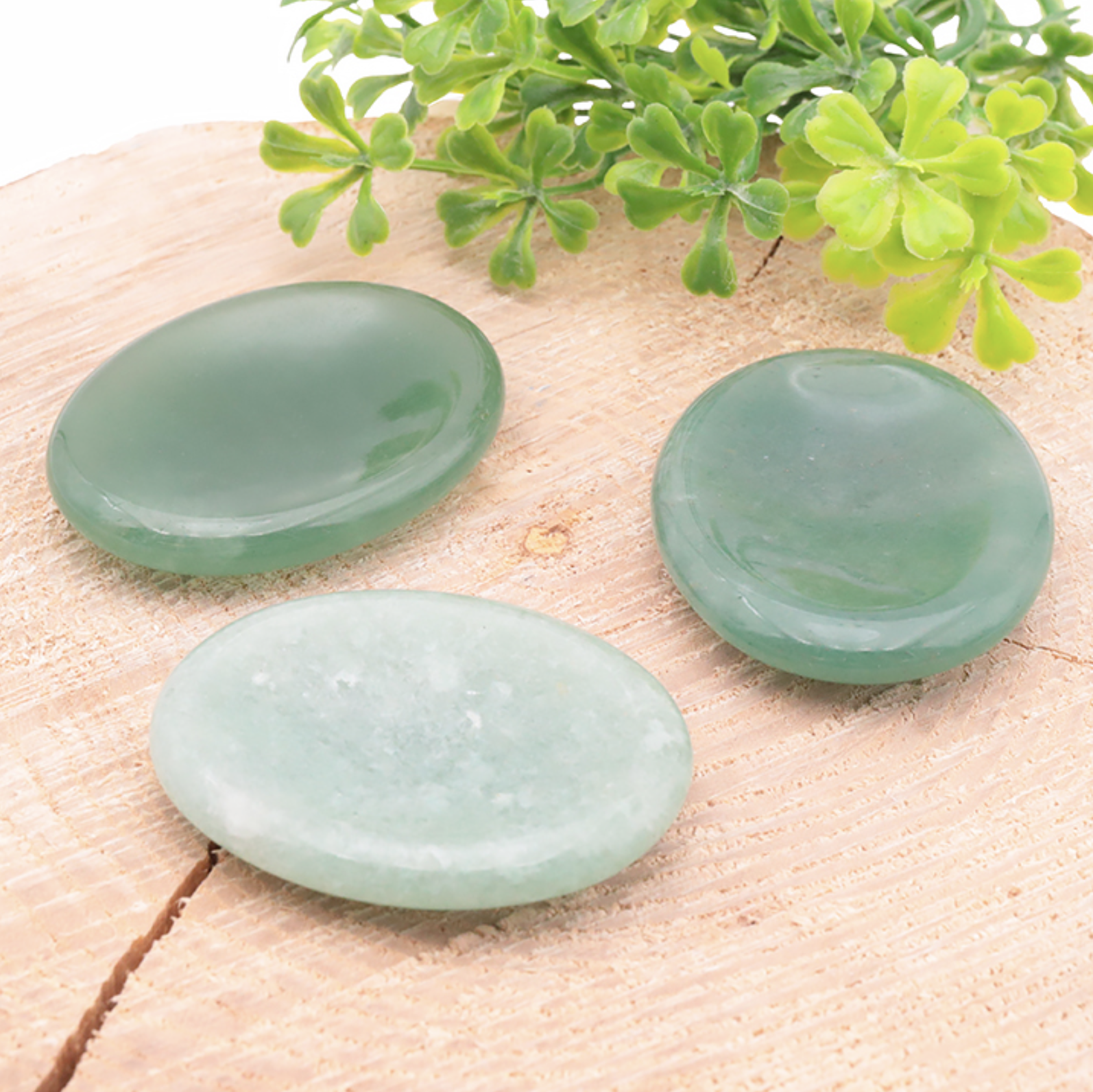 GALET ANTI STRESS 45 À 50MM AVENTURINE VERTE A