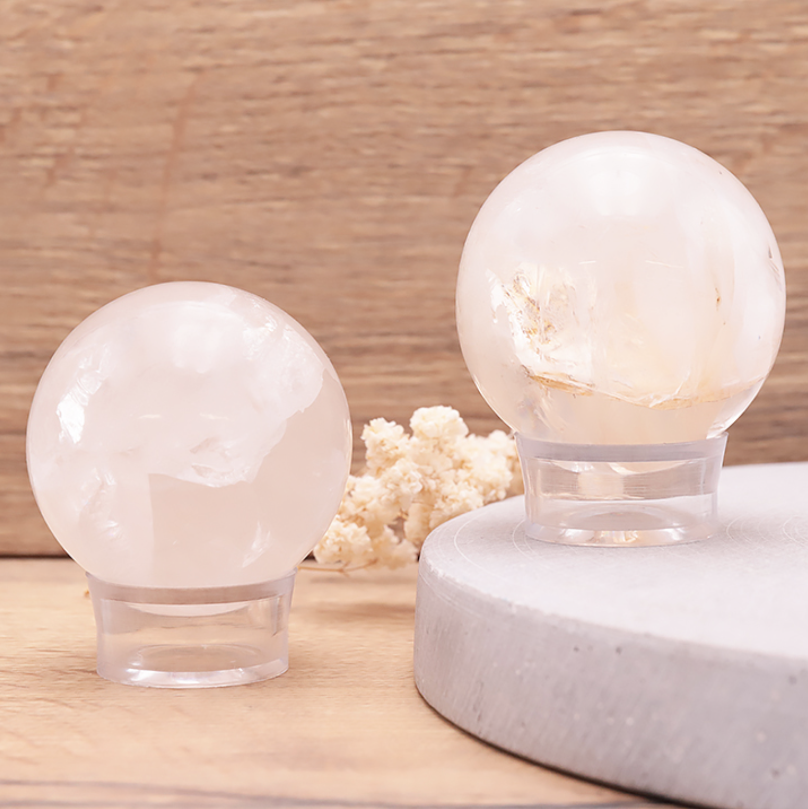 SPHÈRE CRISTAL DE ROCHE A 40 À 50MM (1 PIÈCE)