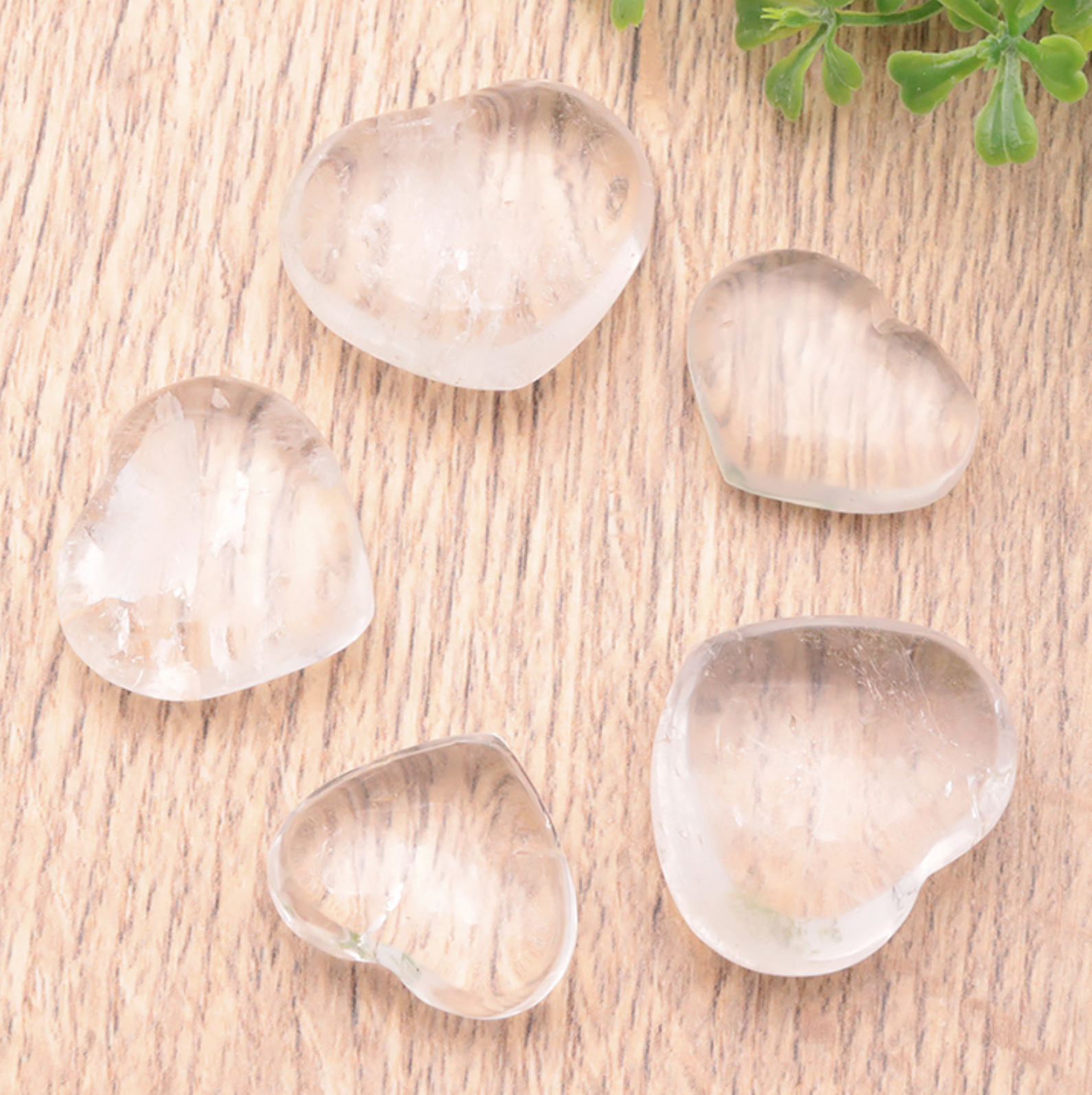 GALET COEUR 25 À 35MM CRISTAL DE ROCHE A